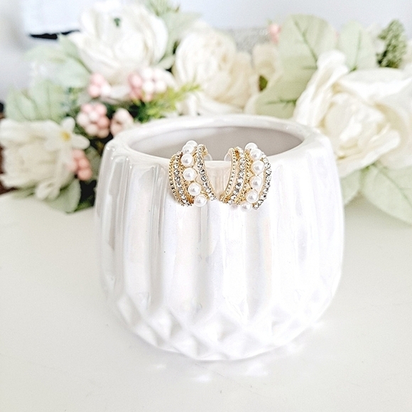 Gold Half Hoop Earrings Pearl Rhinestone Coquette Bridal Wedding Cocktail 💖 - Picture 4 of 16